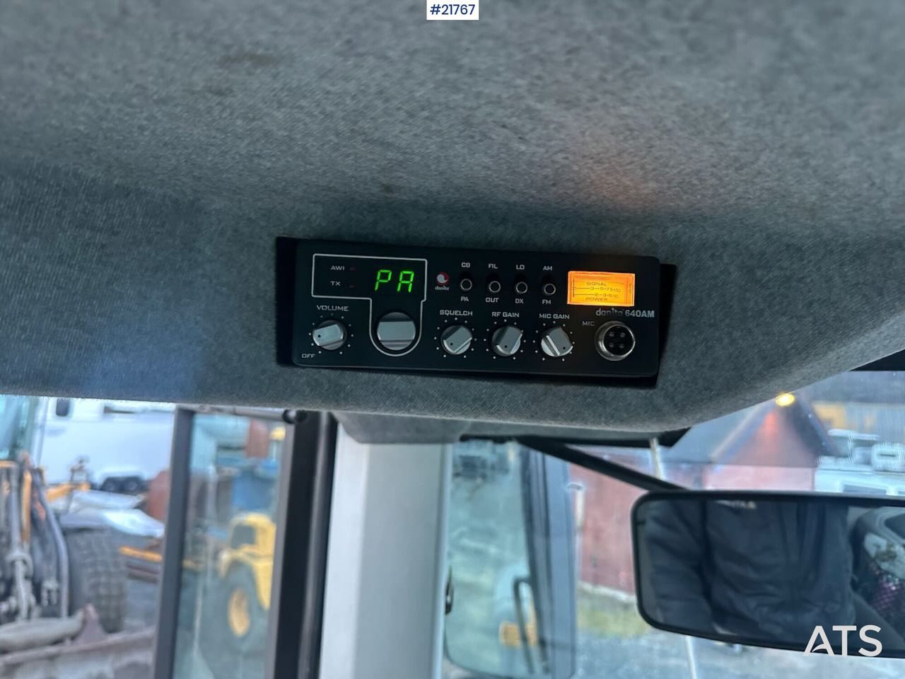 Wiellader Volvo L90F hjullaster m/ Volvo gruskuffe. SE VIDEO