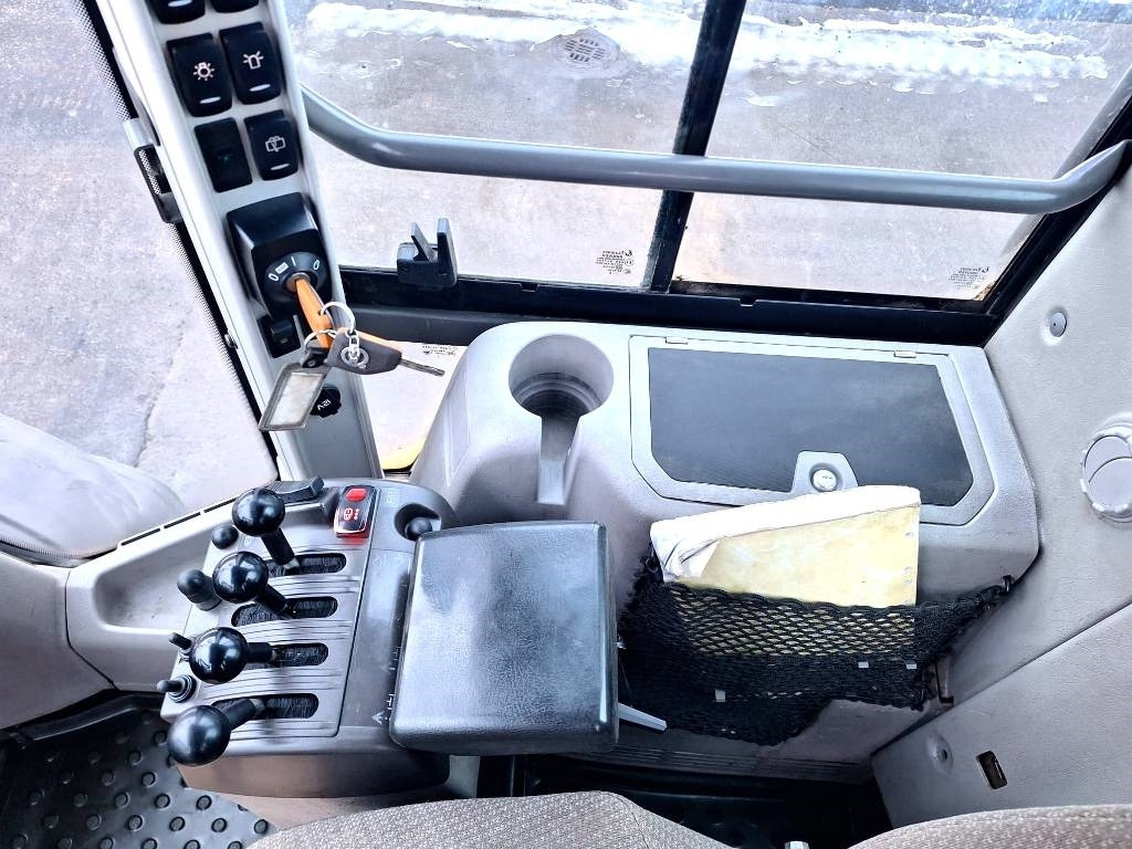 Wiellader Volvo L90H VIPUOHJAUS YM.