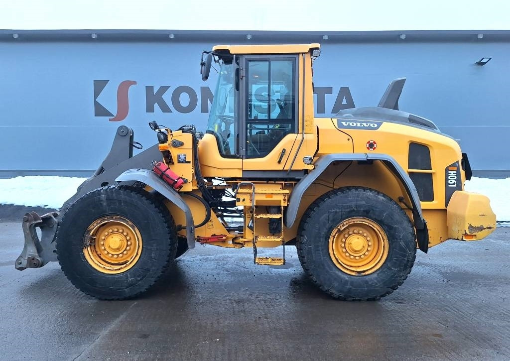 Wiellader Volvo L90H VIPUOHJAUS YM.