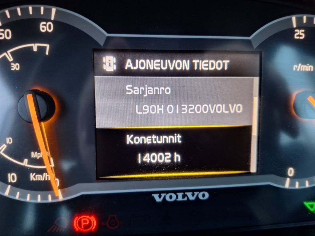 Wiellader Volvo L90H VIPUOHJAUS YM.