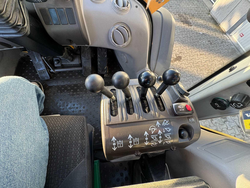 Wiellader Volvo L90H Volvo L90H