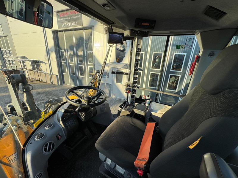 Wiellader Volvo L90H Volvo L90H