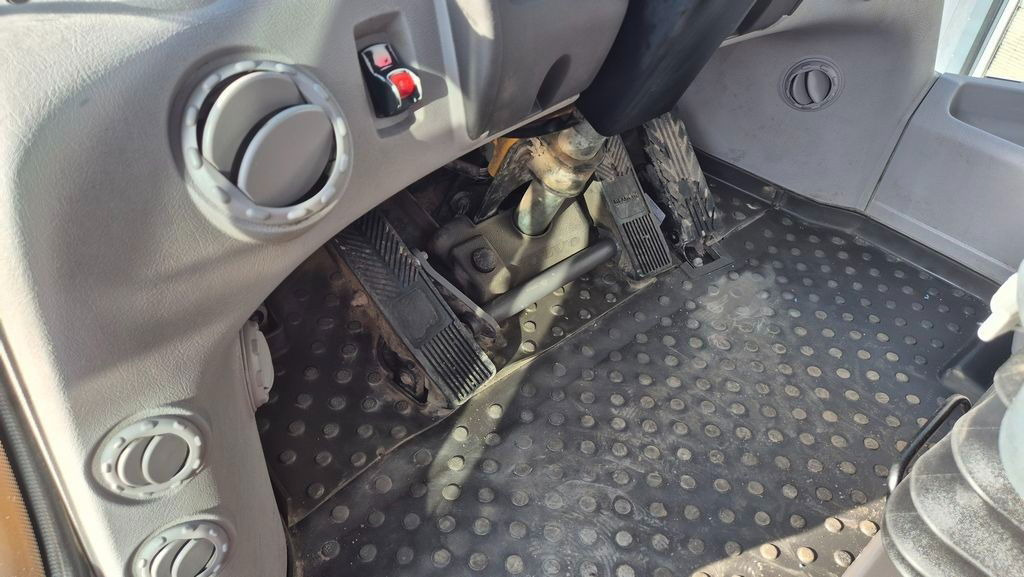 Wiellader Volvo L90H - Year 2021 - 12630 Hours - Scale - NEW Bucket