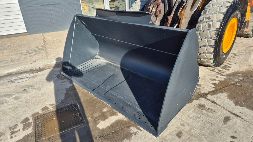 Wiellader Volvo L90H - Year 2021 - 12630 Hours - Scale - NEW Bucket