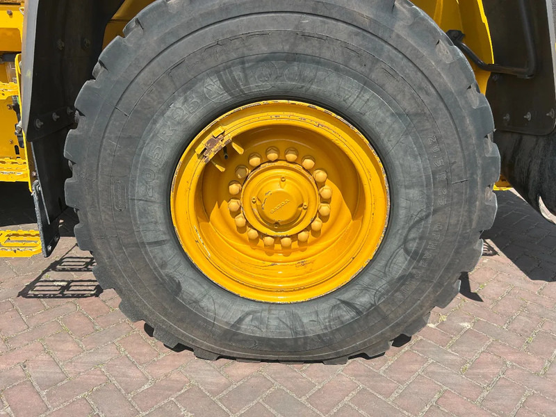 Wiellader Volvo L90 H