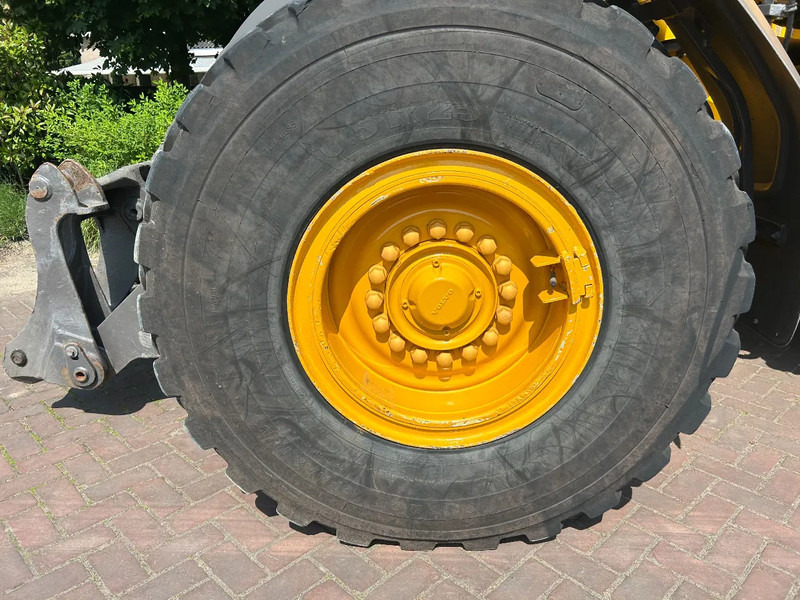 Wiellader Volvo L90 H