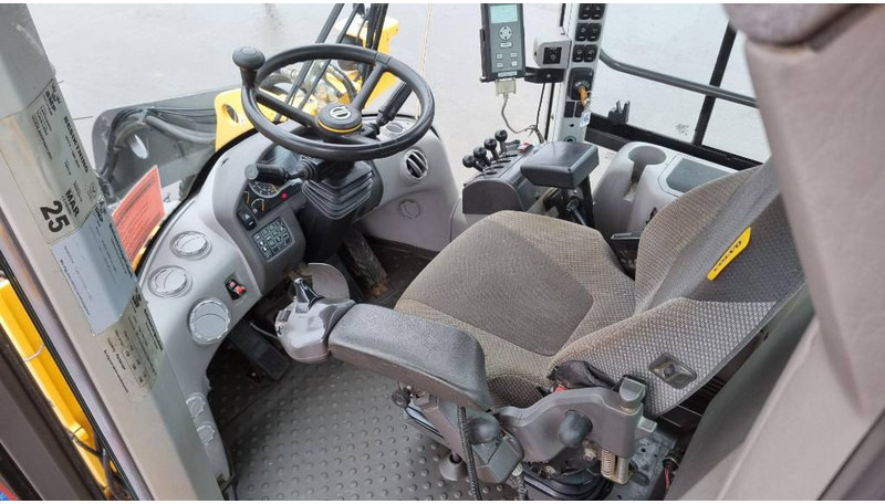 Wiellader Volvo L90 H, Hjullastare