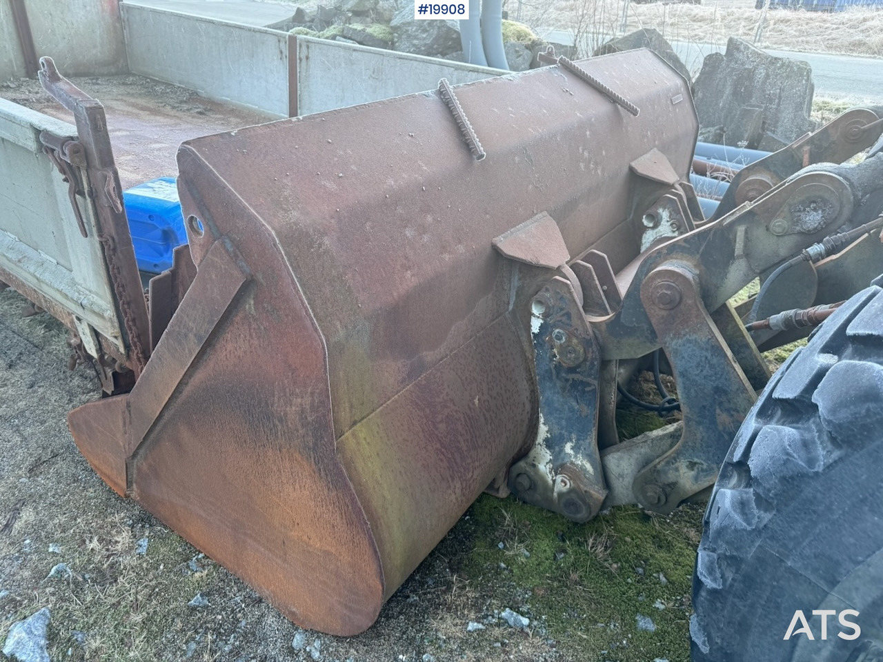 Wiellader Volvo L90 Hjullaster m/ Skuffe