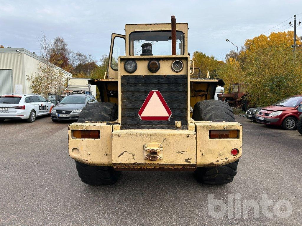 Wiellader Volvo LM1240