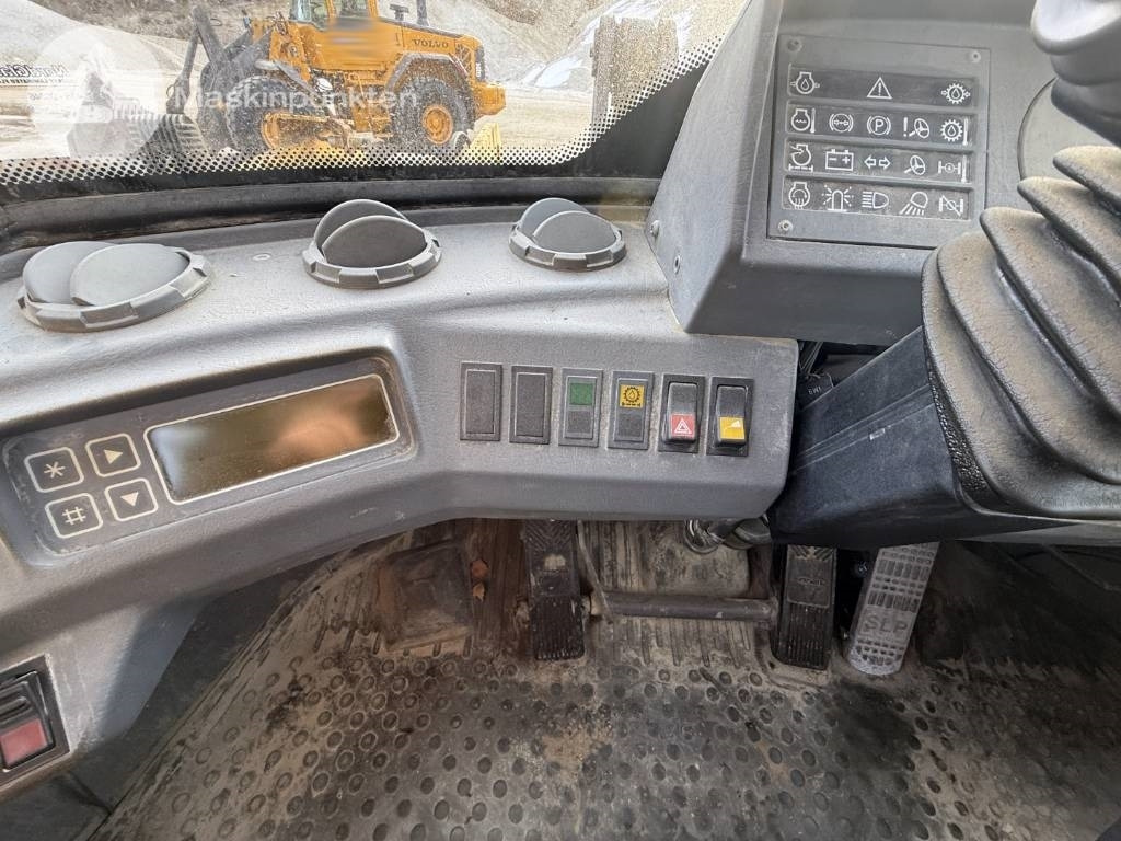 Wiellader Volvo L 120 C