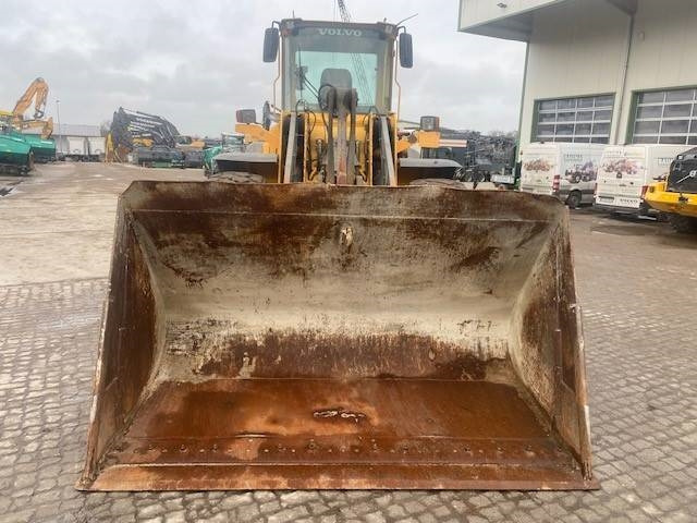 Wiellader Volvo L 120 E (12005672)