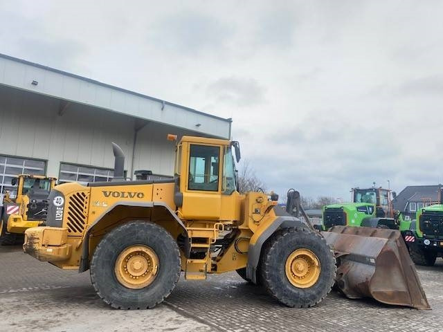 Wiellader Volvo L 120 E (12005672)