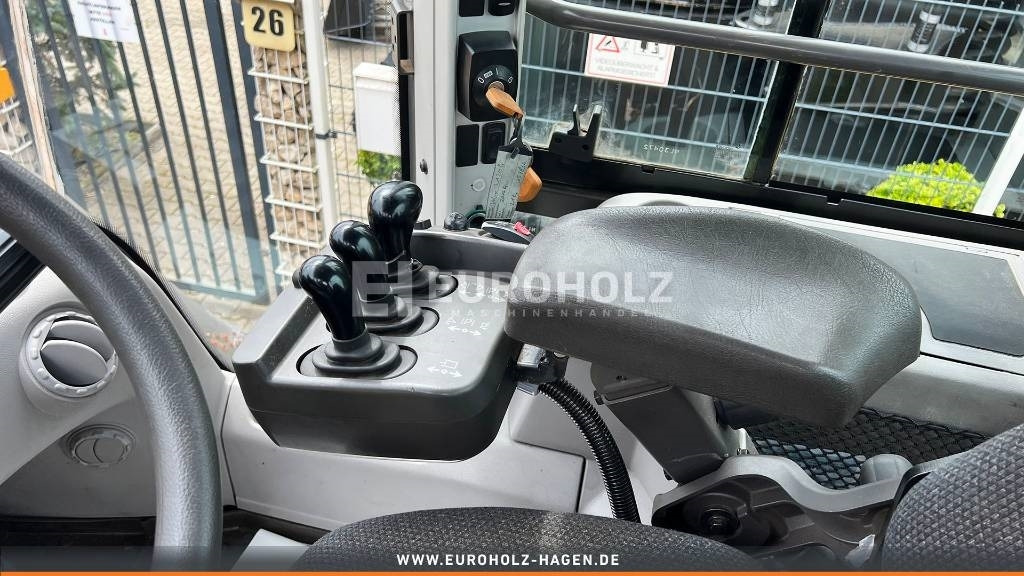 Wiellader Volvo L 120 G mit Klima und SW, Reifen und Schaufel Neu