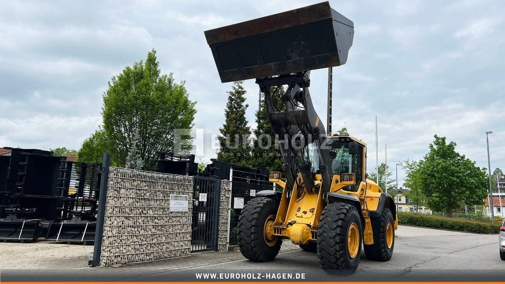 Wiellader Volvo L 120 G mit Klima und SW, Reifen und Schaufel Neu