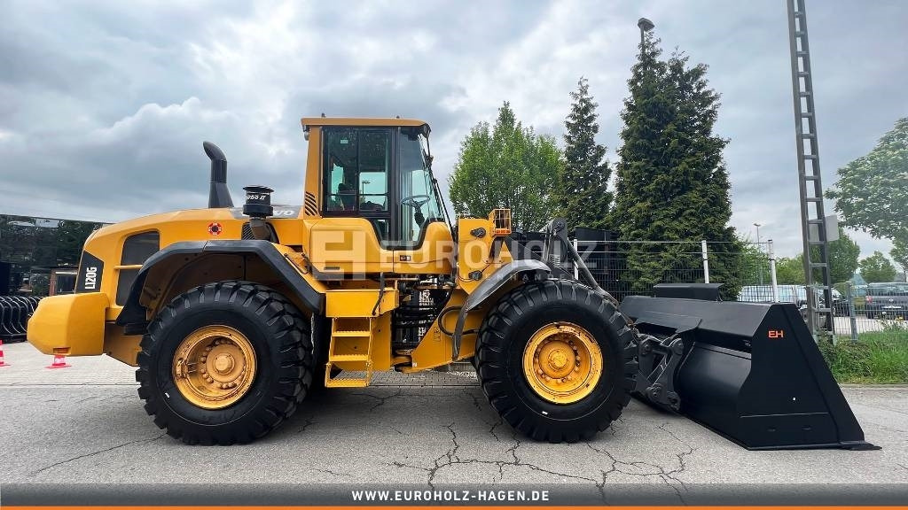 Wiellader Volvo L 120 G mit Klima und SW, Reifen und Schaufel Neu