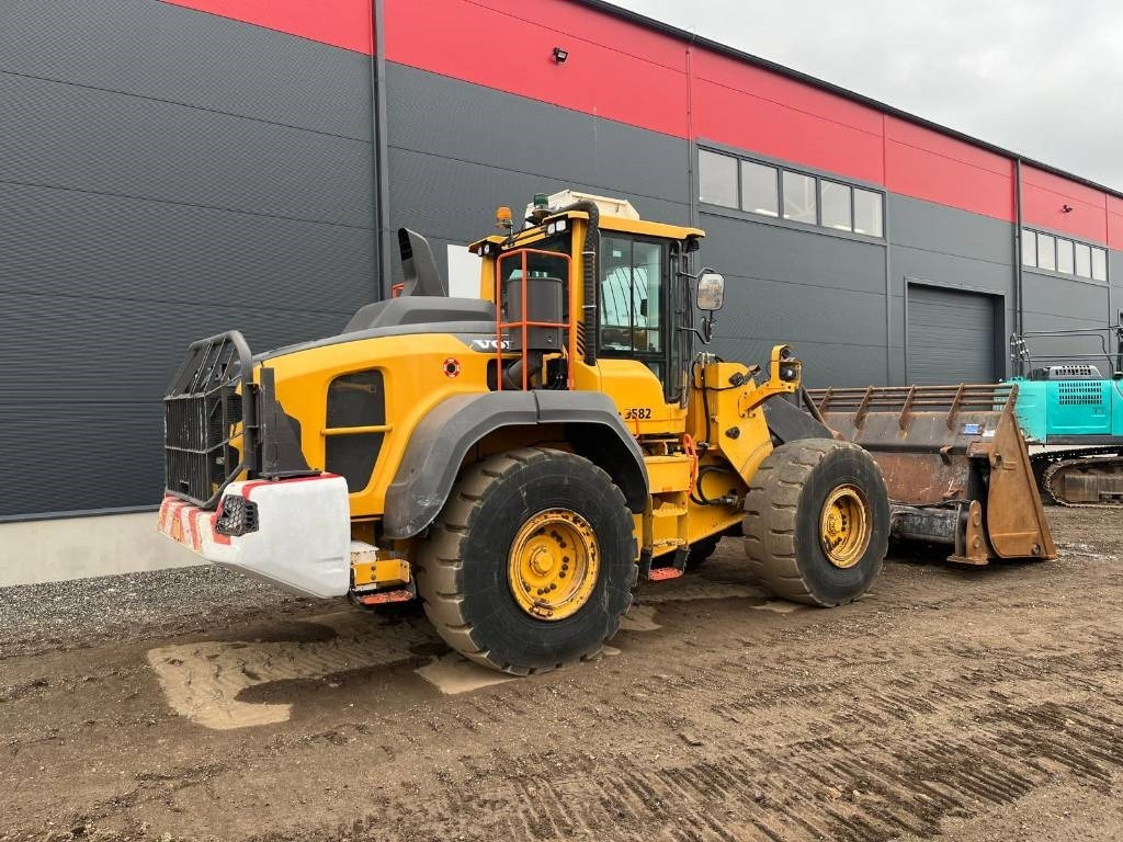 Wiellader Volvo L 120 H
