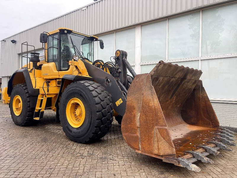 Wiellader Volvo L 180 H