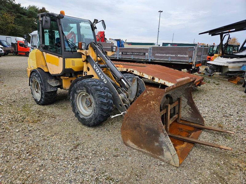 Wiellader Volvo L 20 B - P//Forks + Bucket //
