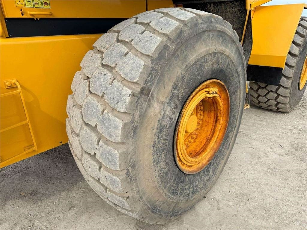 Wiellader Volvo L 220 D, Quick hitch, Third l