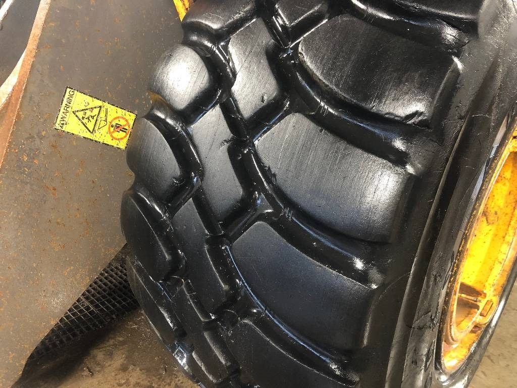 Wiellader Volvo L 220 E Dismantled: only spare parts