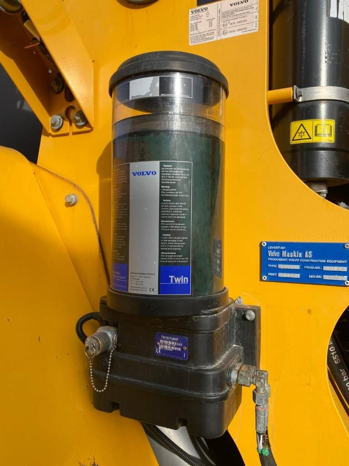 Wiellader Volvo L 260 H (CDC + BSS)