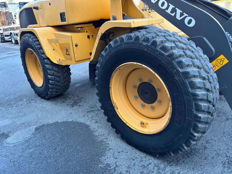Wiellader Volvo L 30 GS