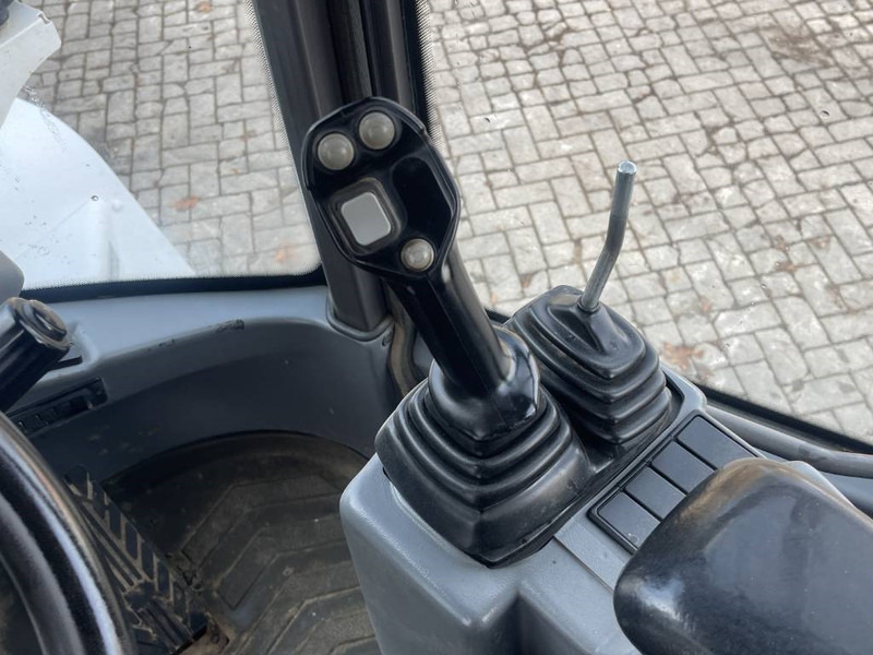 Wiellader Volvo L 30 G 2020 CE