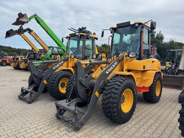 Wiellader Volvo L 30 HS Klima