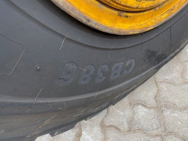 Wiellader Volvo L 90 H MIETE / RENTAL (12005310)