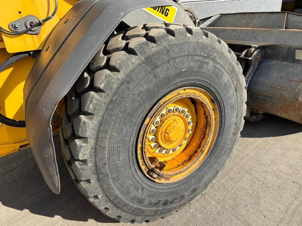 Wiellader Volvo L 90 H (Under Preparation)