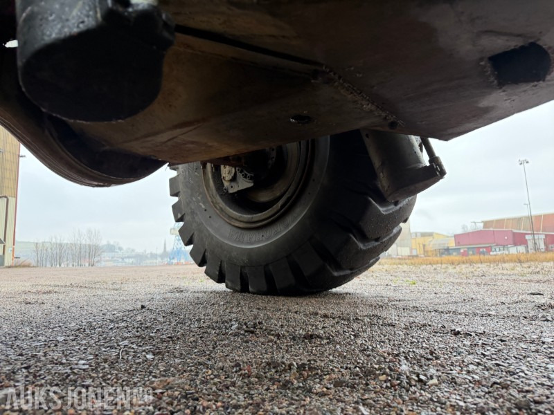 Wiellader Volvo M846 Hjullaster - 7392 Arbeidstimer - Sec skuff - BM feste