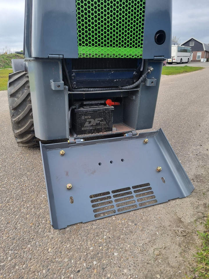 Wiellader WCM -L1460 shovel met beugel