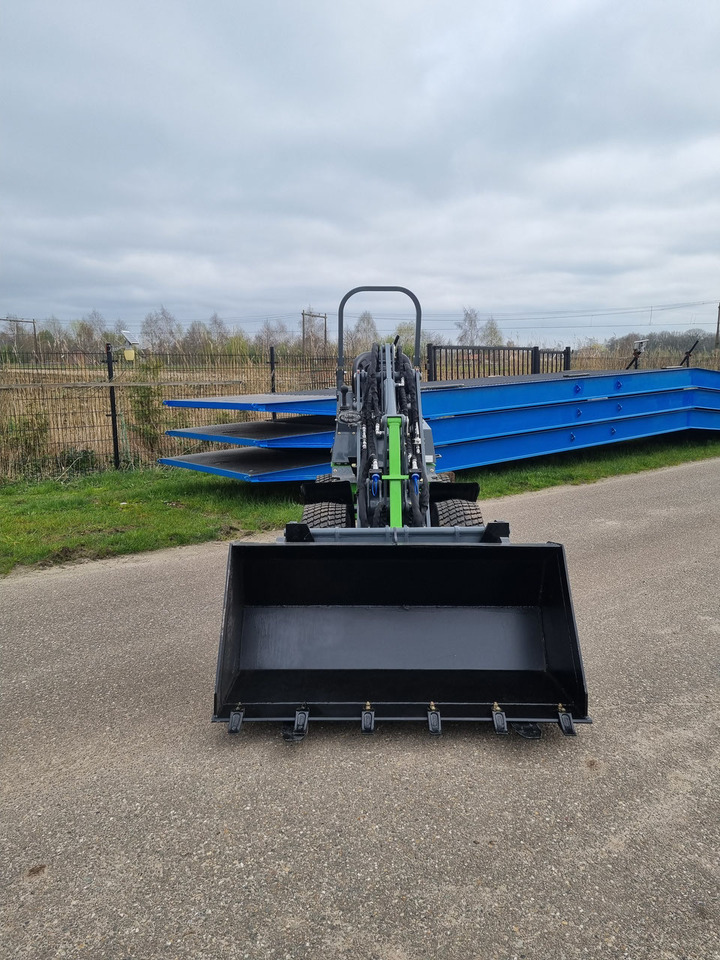 Wiellader WCM -L1460 shovel met beugel