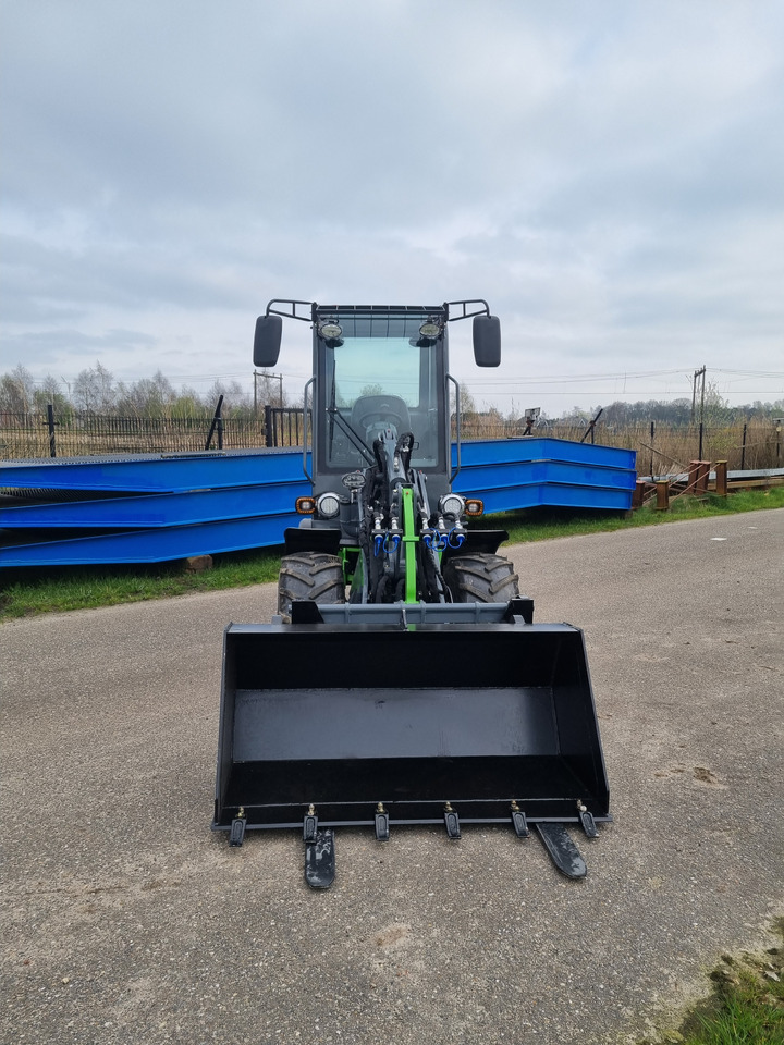 Wiellader WCM L2416