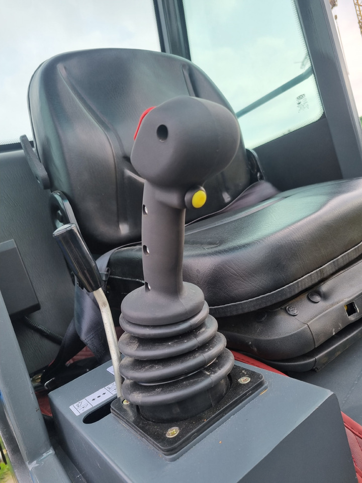 Wiellader WCM L2416