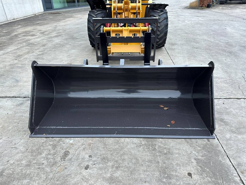 Wiellader WOLF MINI 780T