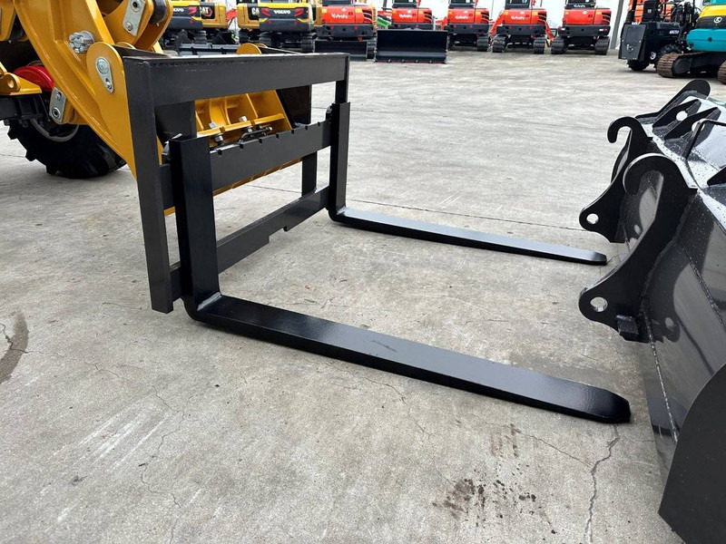 Wiellader WOLF WL816T