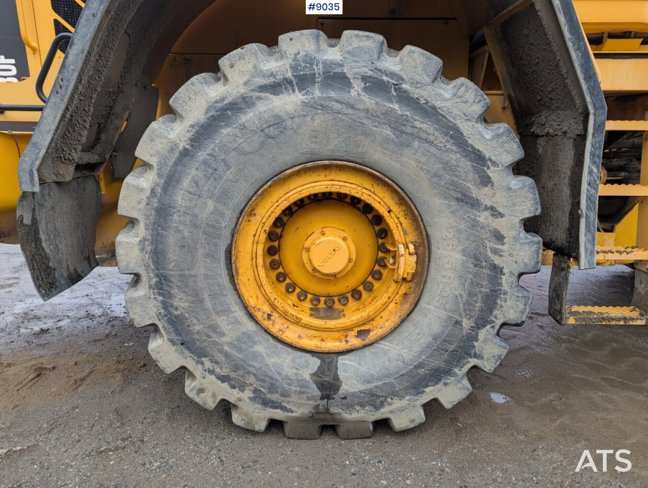 Wiellader Wheel Loader Volvo L180F (SEE VIDEO)