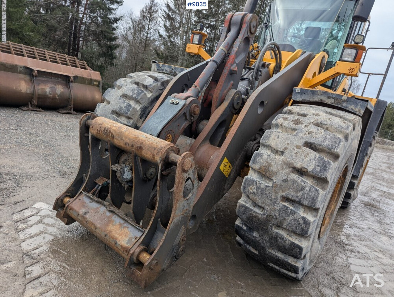 Wiellader Wheel Loader Volvo L180 F (SEE VIDEO)
