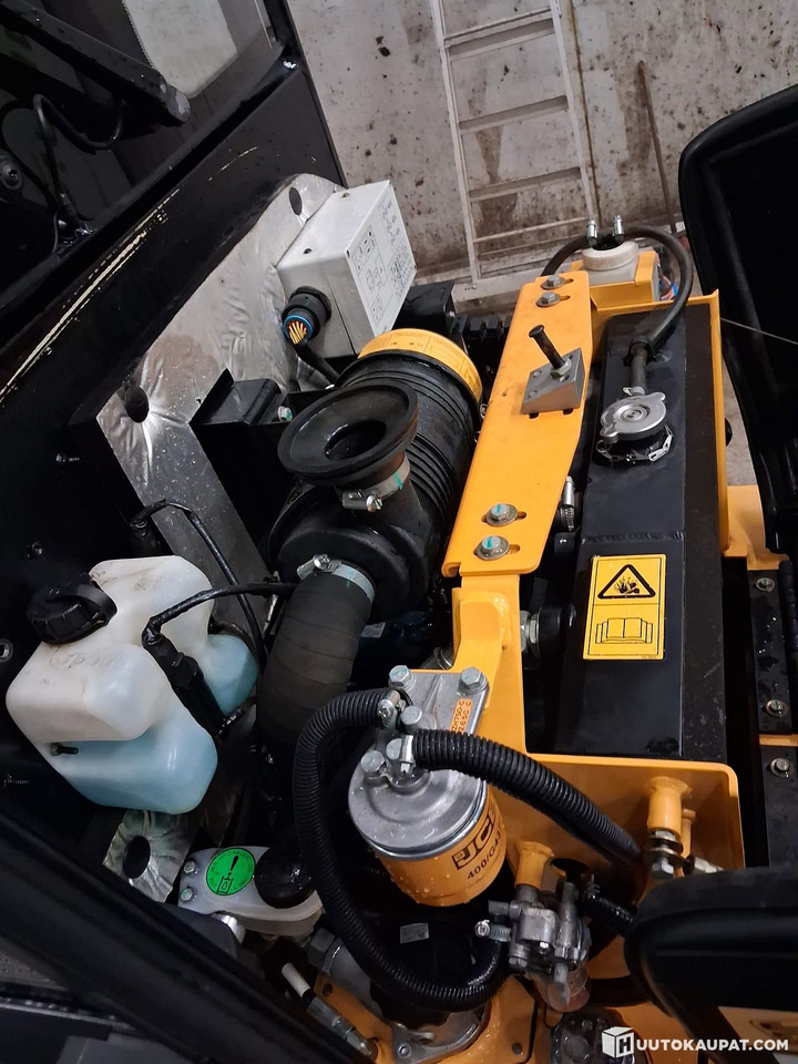 Wiellader Wheel loader JCB 403, 2018, 3017 h, Tampere