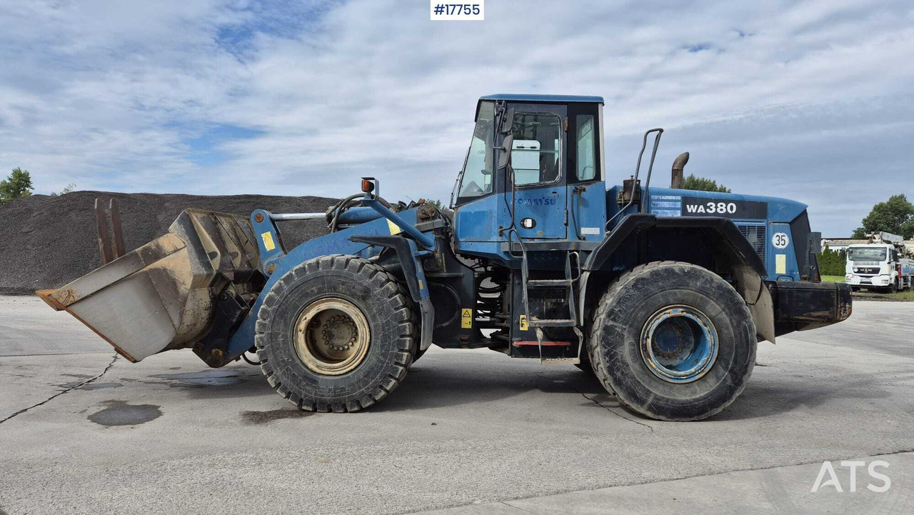 Wiellader Wheel loader KOMATSU WA380 5H (2002)