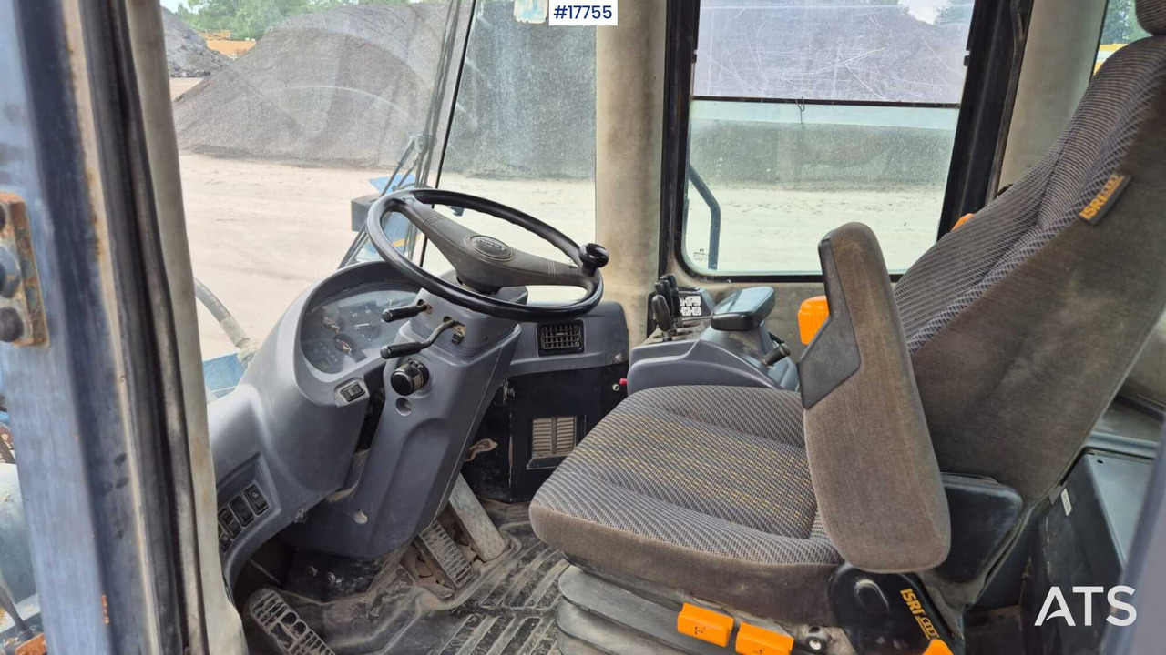 Wiellader Wheel loader KOMATSU WA380 5H (2002)