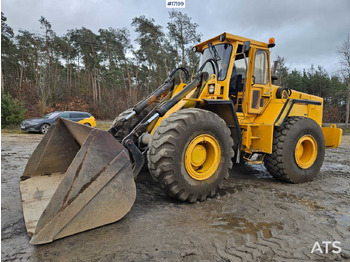 Wiellader  Wheel loader VOLVO 4500 (1984)