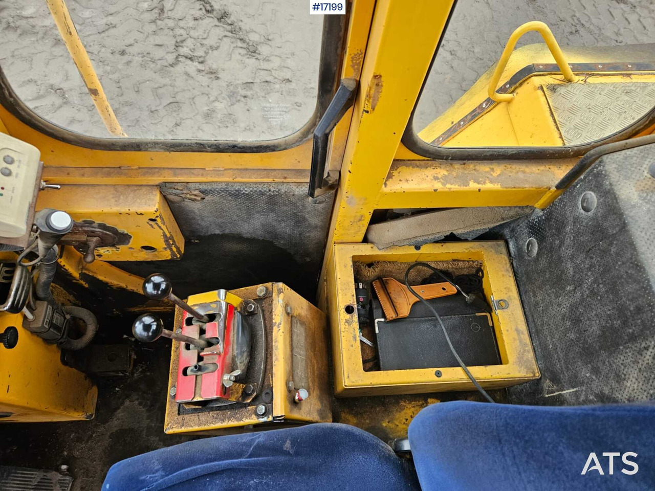 Wiellader Wheel loader VOLVO 4500 (1984)