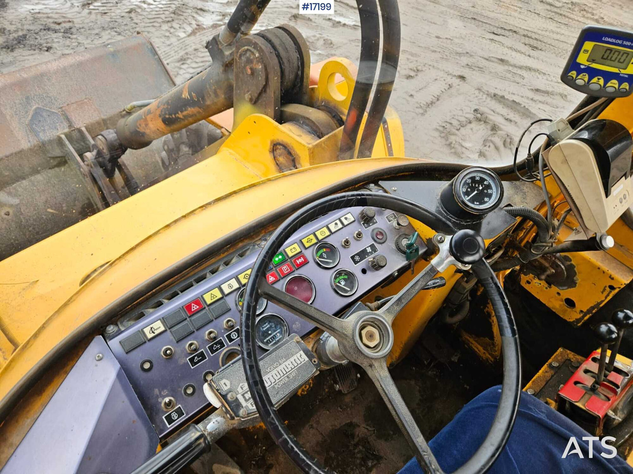 Wiellader Wheel loader VOLVO 4500 (1984)