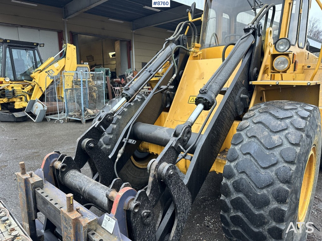 Wiellader Wheel loader, VOLVO BM 4400 (SEE VIDEO)