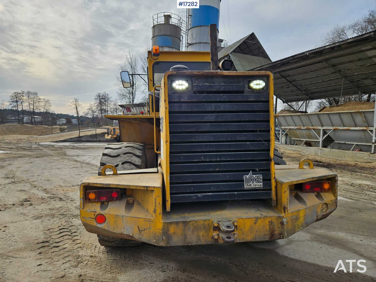 Wiellader Wheel loader VOLVO BM L120 (1991)
