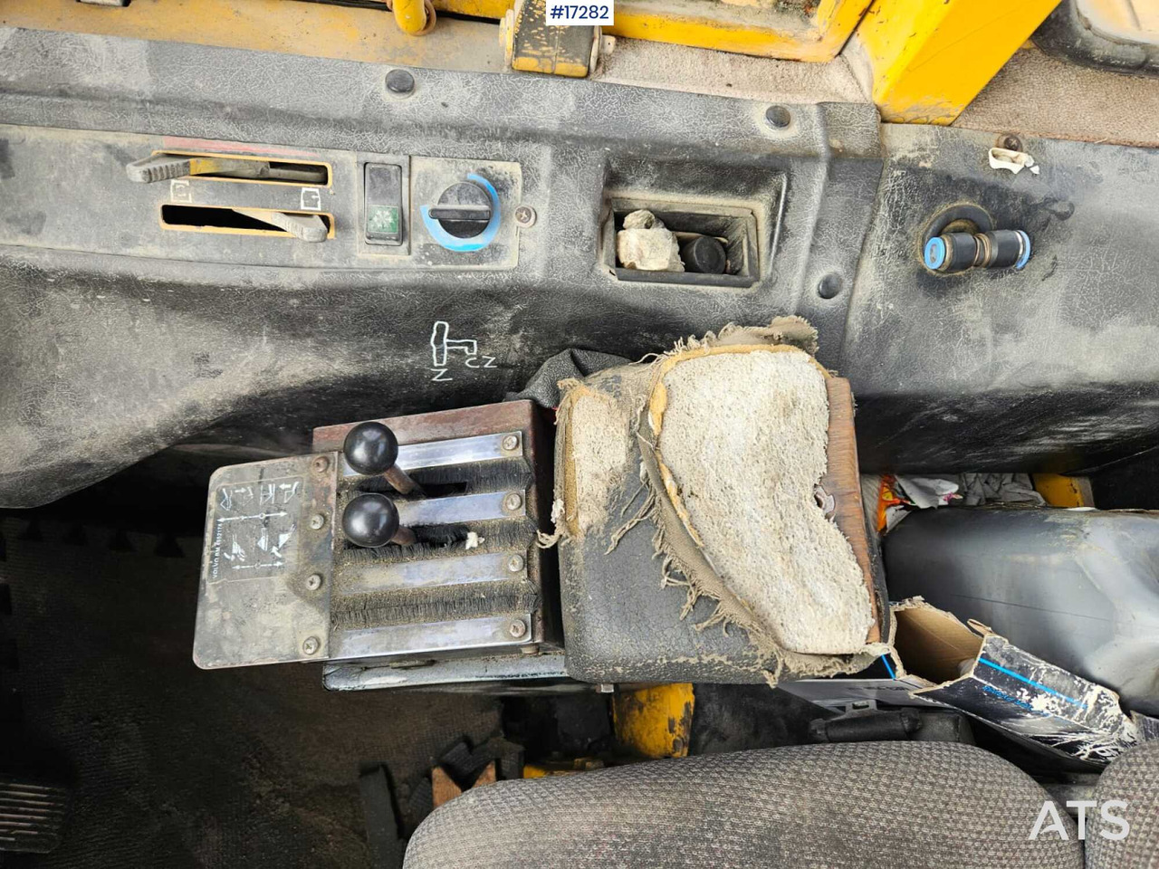 Wiellader Wheel loader VOLVO BM L120 (1991)