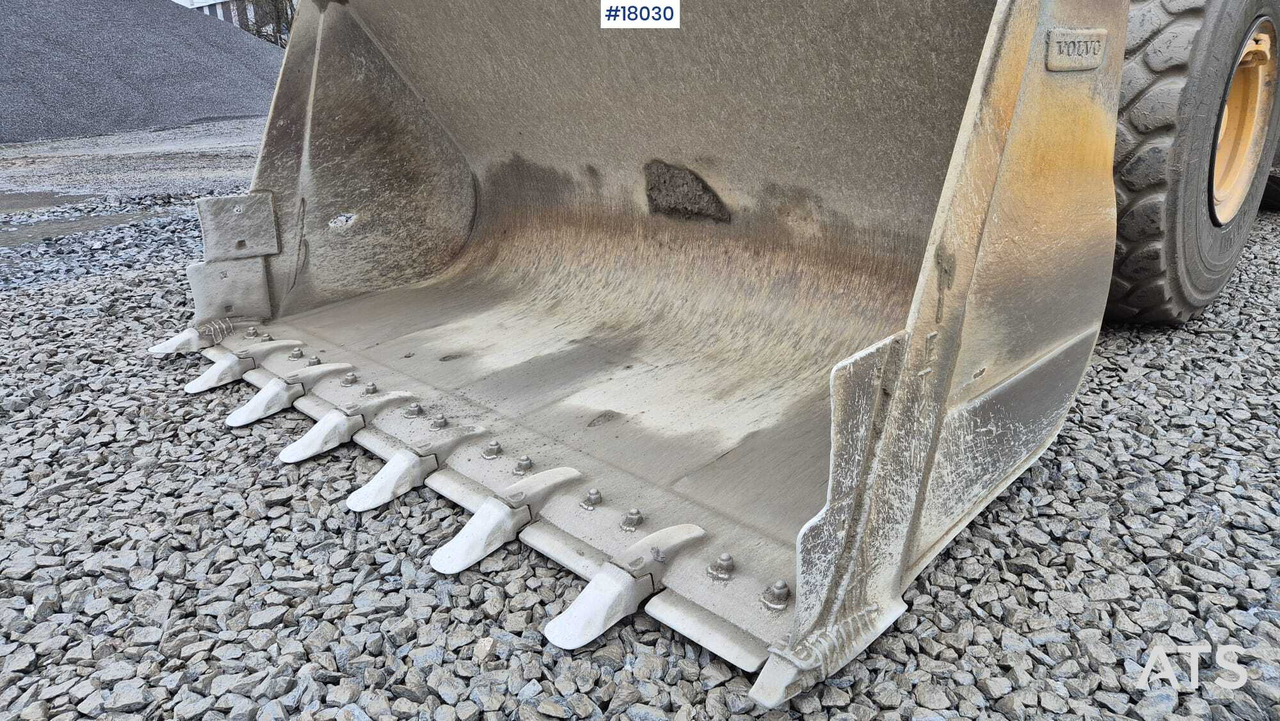 Wiellader Wheel loader VOLVO L180H (2017)