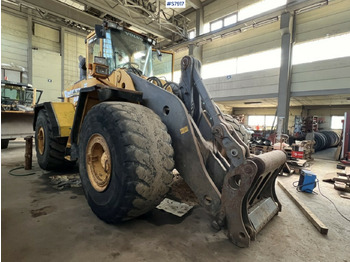 Wiellader  Wheel loader, Volvo L220 D